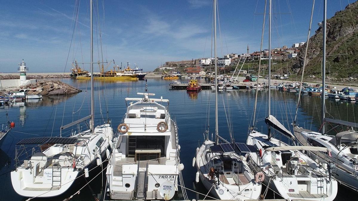 Yatlar Kotralar Tekneler fotoraflar resimleri