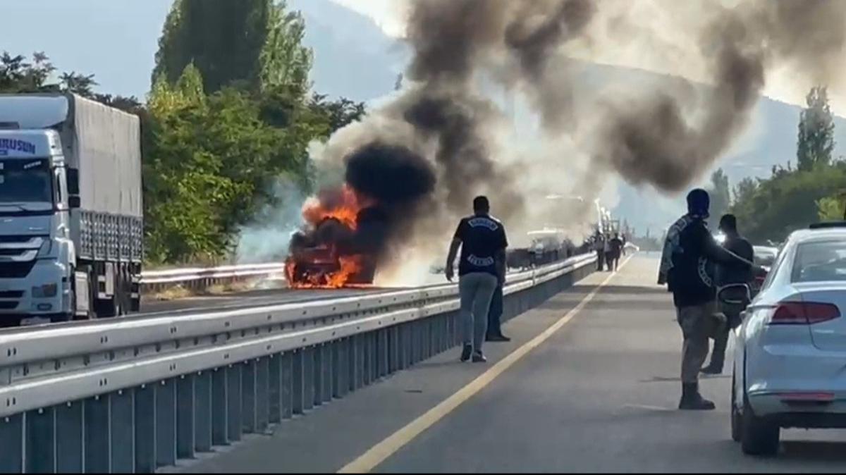 elaz yangn otomobiil fotoraflar resimleri