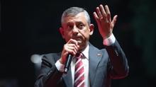 zgr zel'den ''stanbul'' tehdidi: ''Bu son uyarmdr''