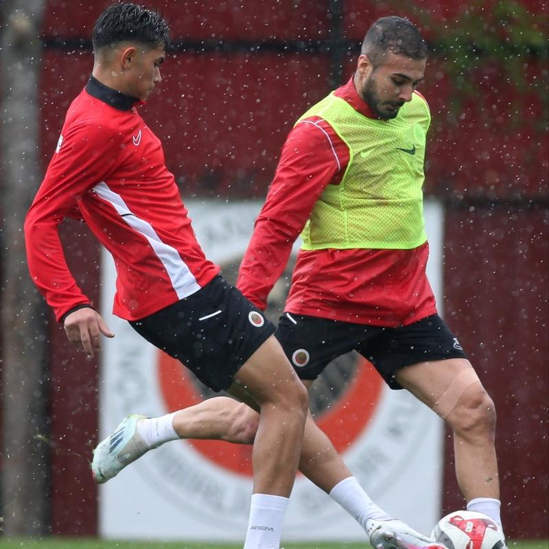 Gen�lerbirli�i'nde �aykur Rizespor mesaisi s�r�yor