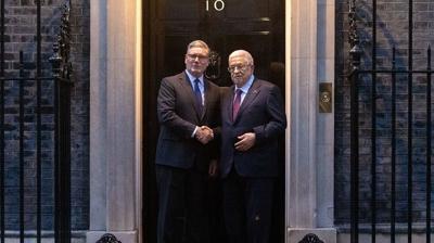 Londra'da gndem Gazze: Babakan Starmer, Filistin Devlet Bakan Abbas ile grt