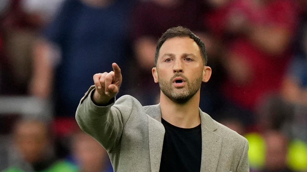 Fenerbahe Domenico Tedesco Yeni Teknik Direktr fotoraflar resimleri
