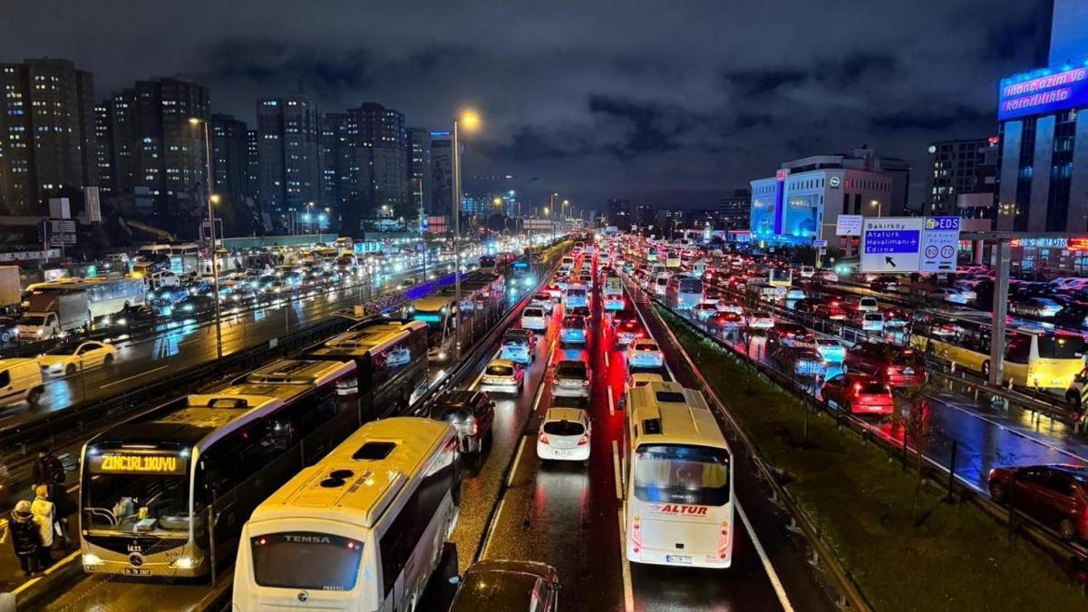 istanbul trafik toplu tama fotoraflar resimleri