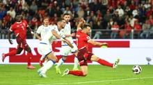 svire, Slovenya'y 3 golle geti