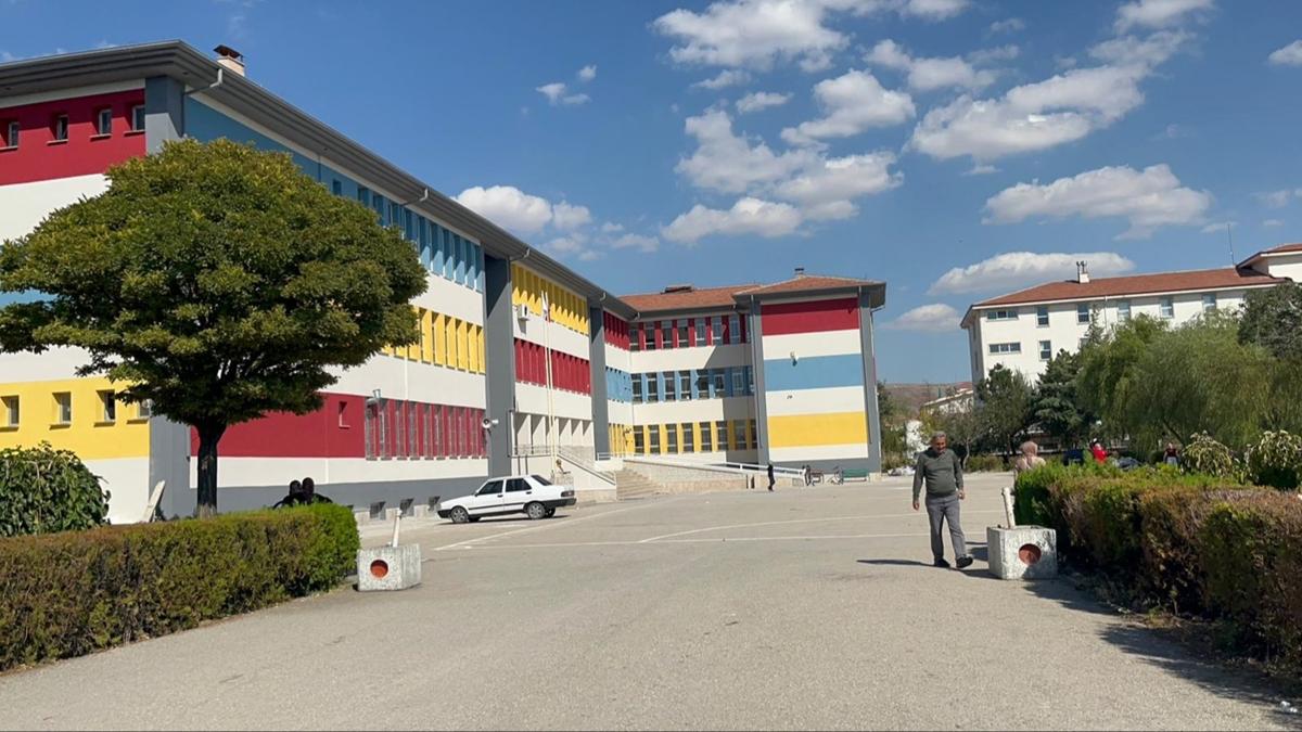 Okul Mdr Darp  Aksaray Olay  Okul Bahesi fotoraflar resimleri