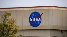 NASA'dan Mars iin net mesaj: Leopar benekli kayada yaam belirtisi olabilir