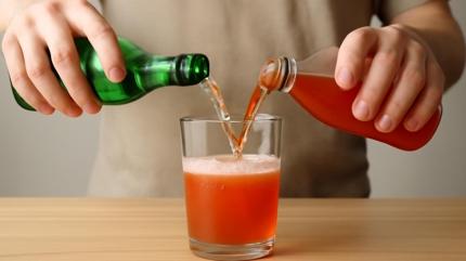 Sodayla meyve suyunu kartrrsan ne olur? Faydal m zararl m?