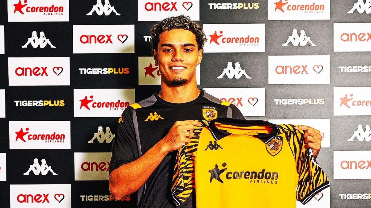 Joao Mendes Hull City Transfer fotoraflar resimleri