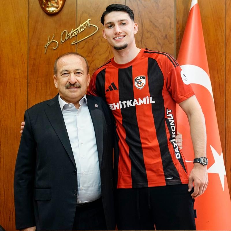 Gaziantep FK, Rob Nizet'i kadrosuna katt�