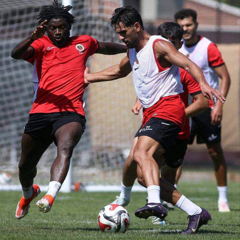 Gen�lerbirli�i'nde �aykur Rizespor mesaisi devam etti