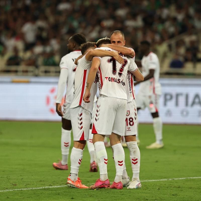 Samsunspor, Antalyaspor kar��s�nda mutlak galibiyet istiyor