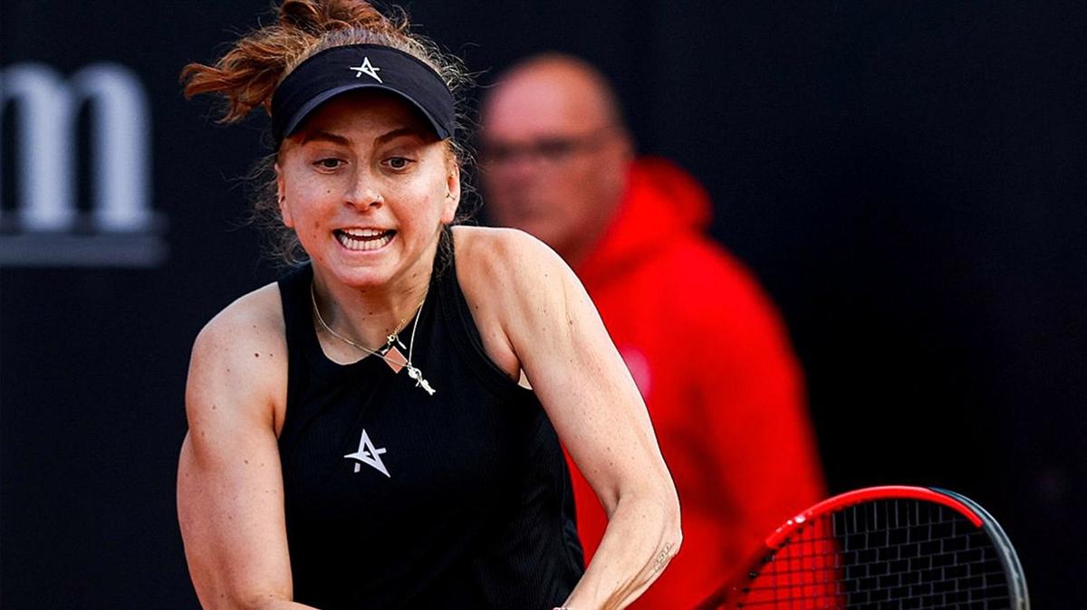 Berfu Cengiz spor tenis fotoraflar resimleri