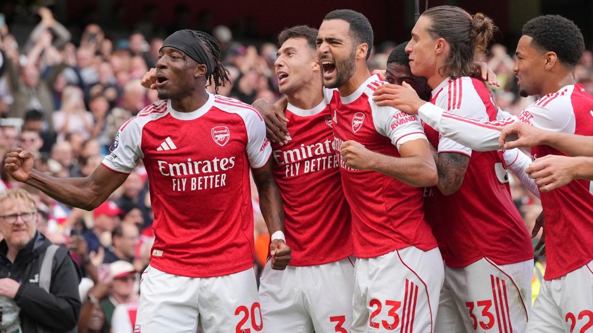 arsenal premier lig nottingham forest foto�raflar� resimleri