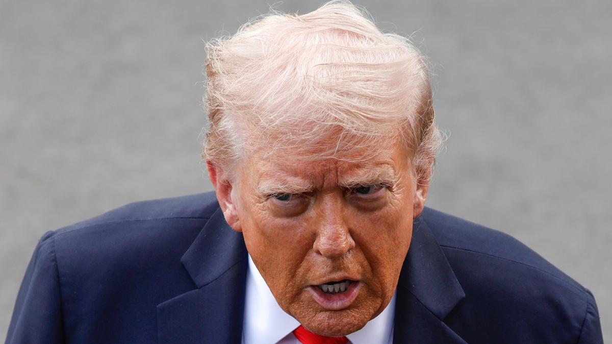 Donald Trump Rusya-Ukrayna sava tarife uygulamalar fotoraflar resimleri