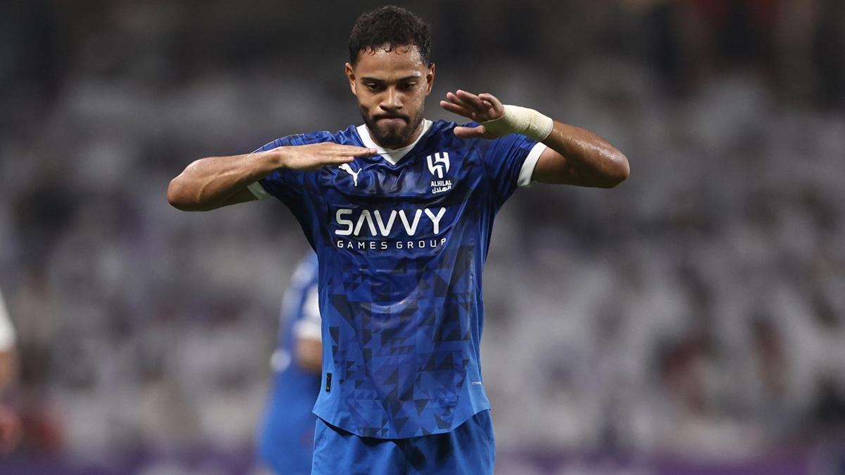 Renan Lodi al hilal transfer fotoraflar resimleri