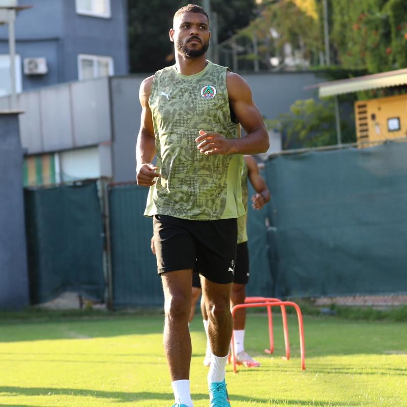 Alanyaspor'da Fenerbahe mesaisi balad