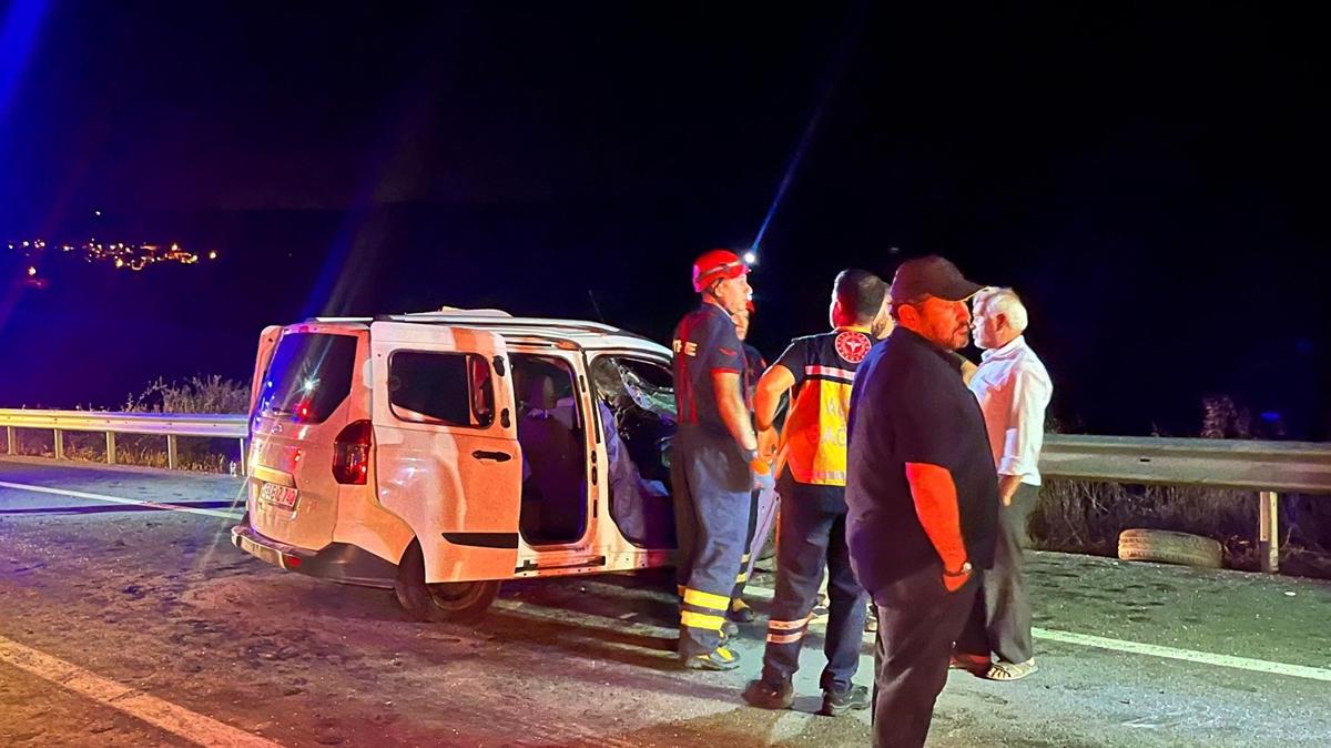 trafik kazas  Bilecik  ara arpmas fotoraflar resimleri