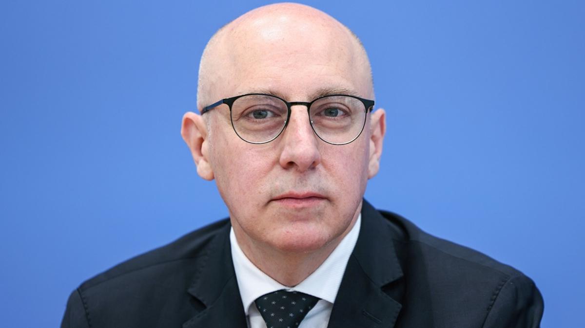 Almanya istihbarat Sinan Selen Trk kkenli Almanya fotoraflar resimleri