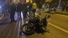 Bolu'da iki motosiklet devrildi: 4 yunus polisi yaral