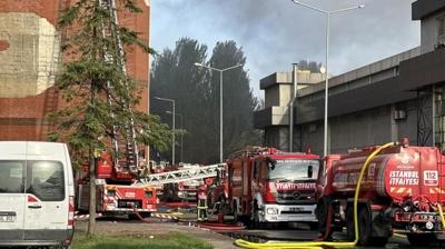 kitelli'de bulunan bir sanayi sitesinde yangn kt