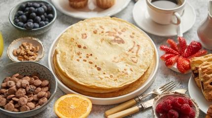 ay demlenmeden sofrada: En kolay kahvaltlk aktma tarifi! Aktmay pankekten ayran pf noktas