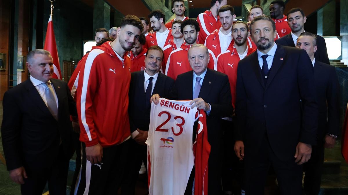cumhurbakan erdoan bakan erdoan eurobasket fotoraflar resimleri
