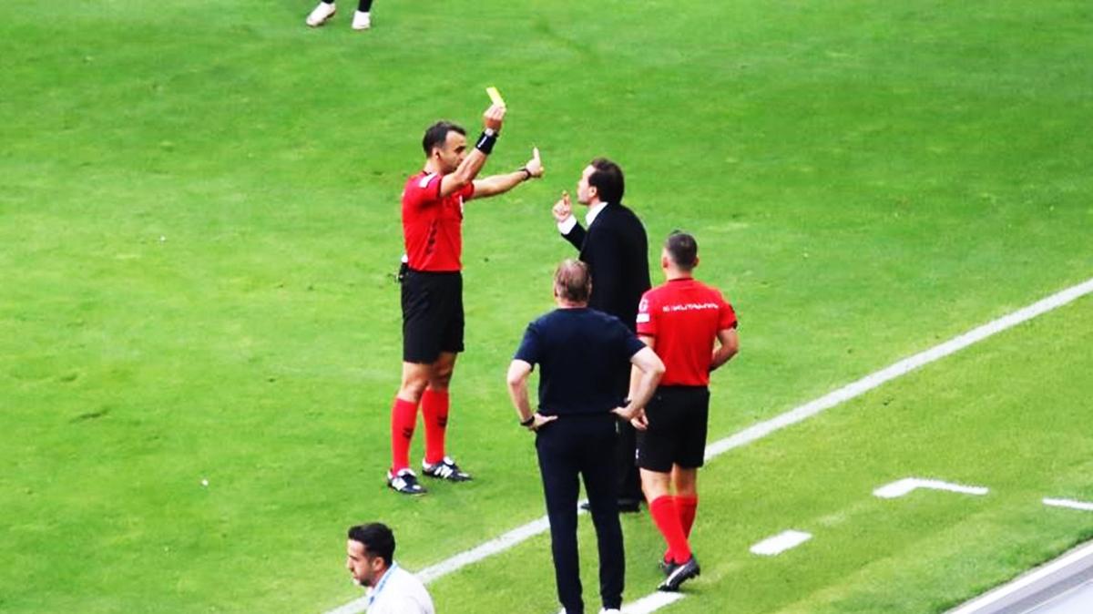 Muhammed Trkmen  Sper Lig Krmz Kart fotoraflar resimleri