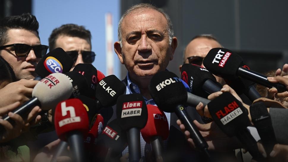 CHP'de tansiyon yksek... Grsel Tekin: Partinin iine FET szd