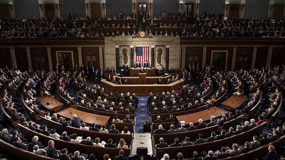 FBI Direktr ile senatrler arasnda Epstein gerilimi