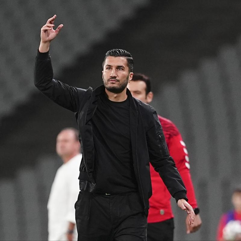 Nuri �ahin, Ba�ak�ehir'de 3 puanla ba�lad�