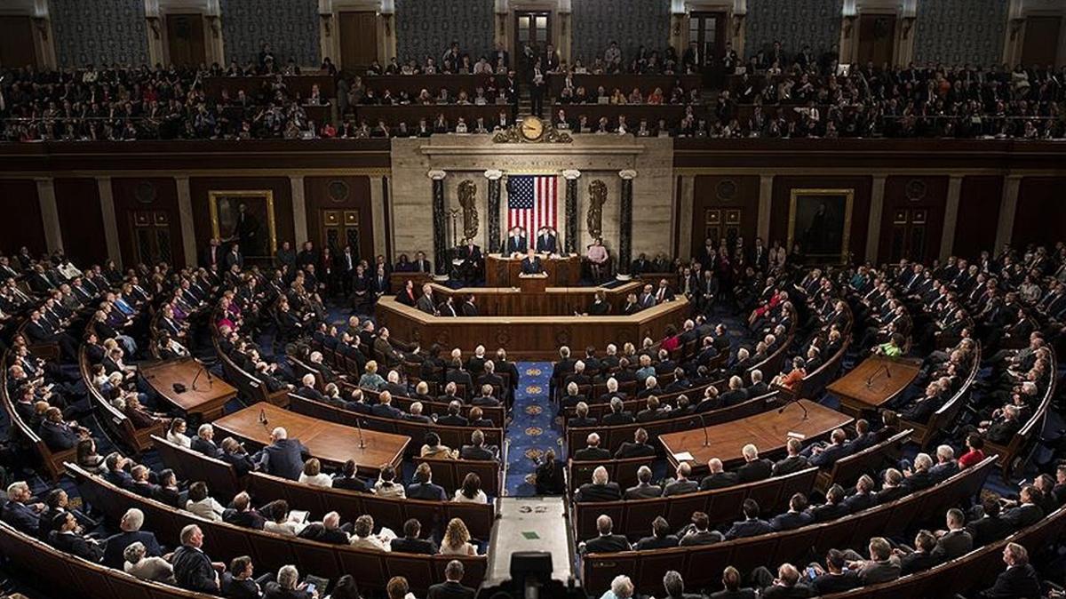 FBI Direktr Kash Patel Senato Yarg Komitesi fotoraflar resimleri