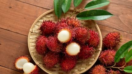 Tok tutarken ekeri dengeliyor! Bu meyve tatl krizinin aresi