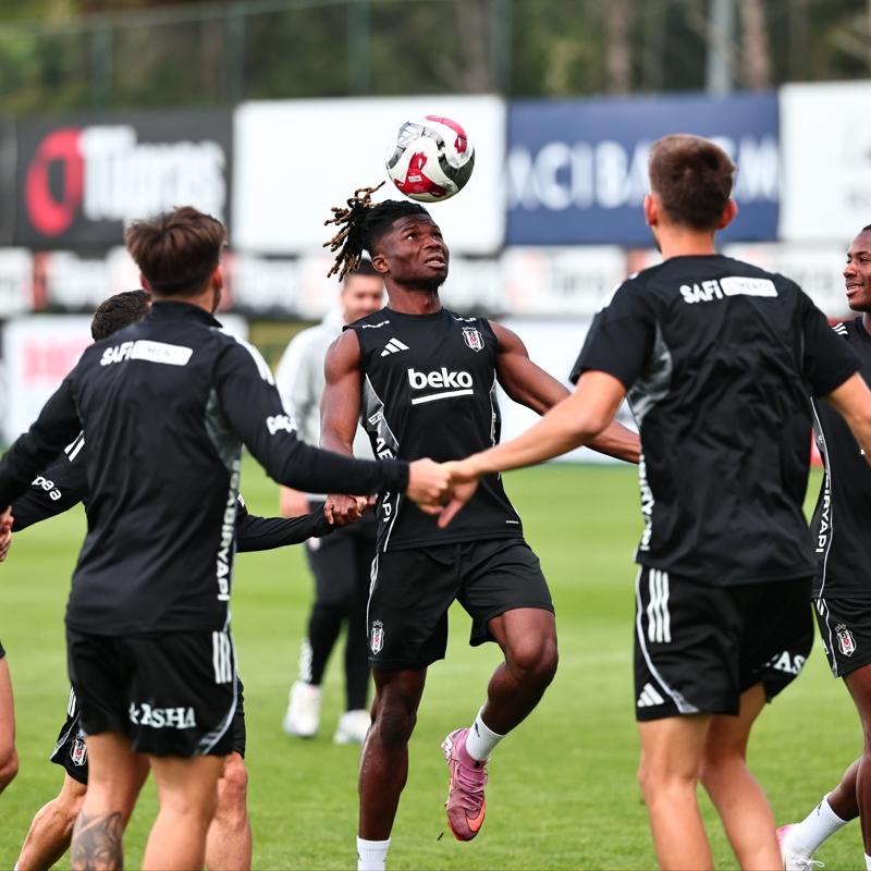 Kara Kartal 'Tepe'yi a�mak istiyor