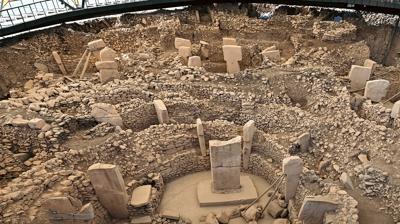 Gbeklitepe'de yeni keif! Yan yatm halde bulundu