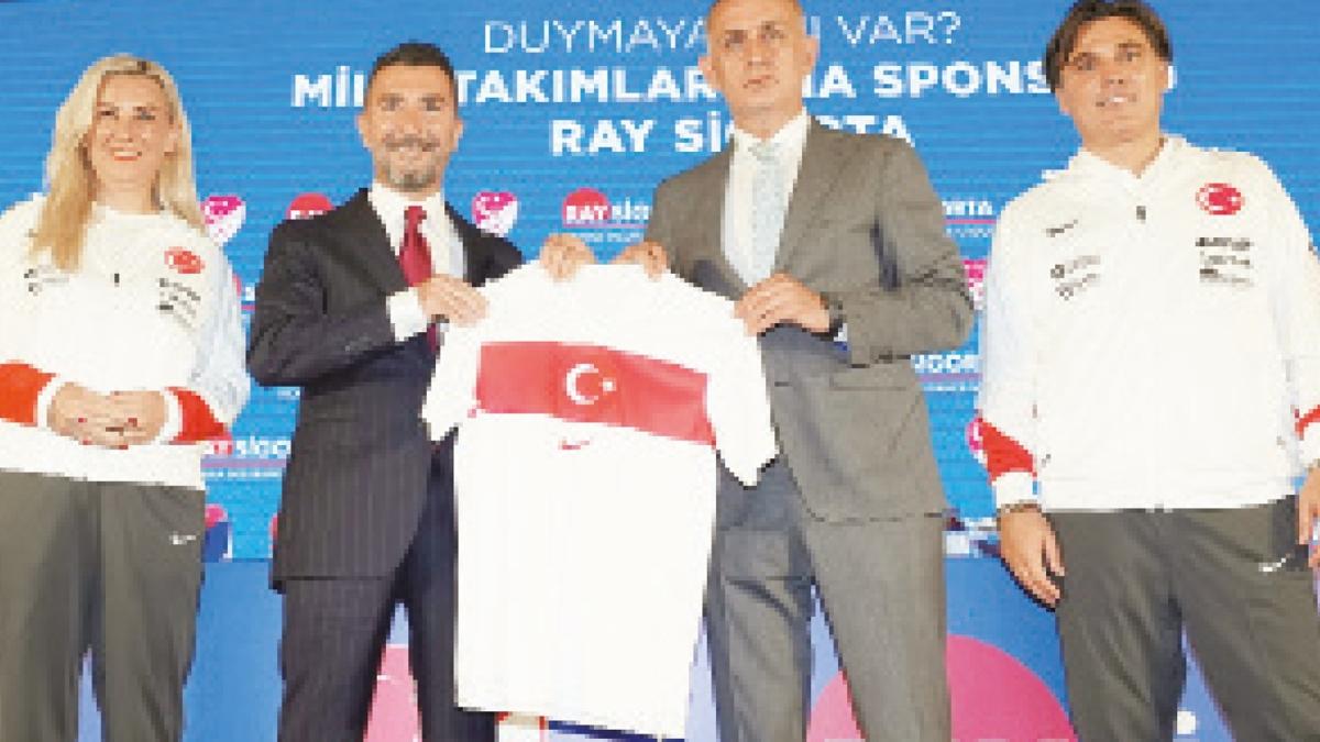 Ana Sponsorluk Ray Sigorta Futbol Federasyonu fotoraflar resimleri
