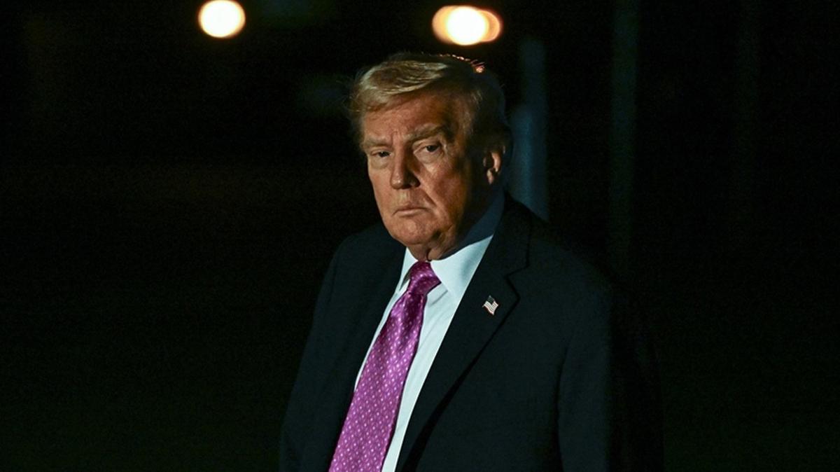 Trump New York Times mahkeme fotoraflar resimleri