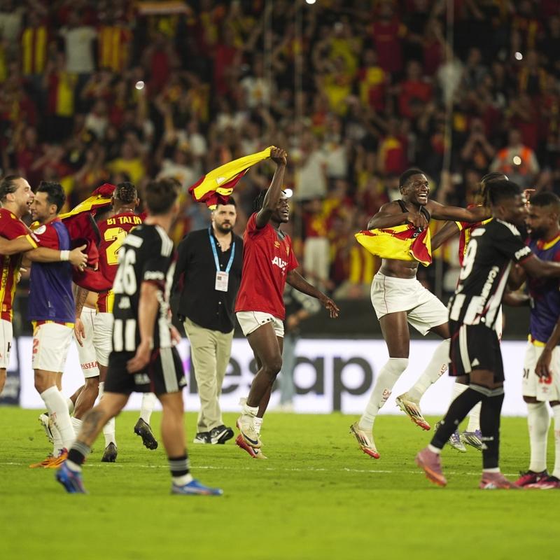 G�z G�z olmu� ci�erleri kan�yor