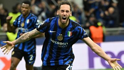 Hakan alhanolu'nu duyurdular! Sezon sonunu bekliyor