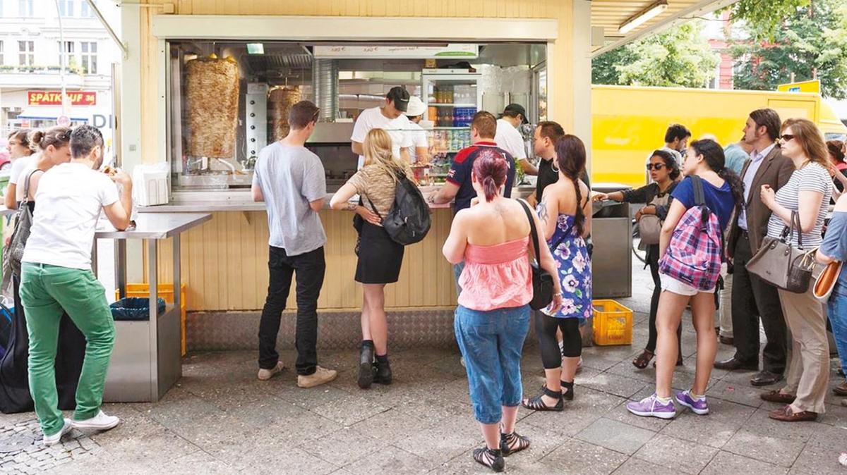 dner trk usul dner fast food kebap dner almanya fotoraflar resimleri