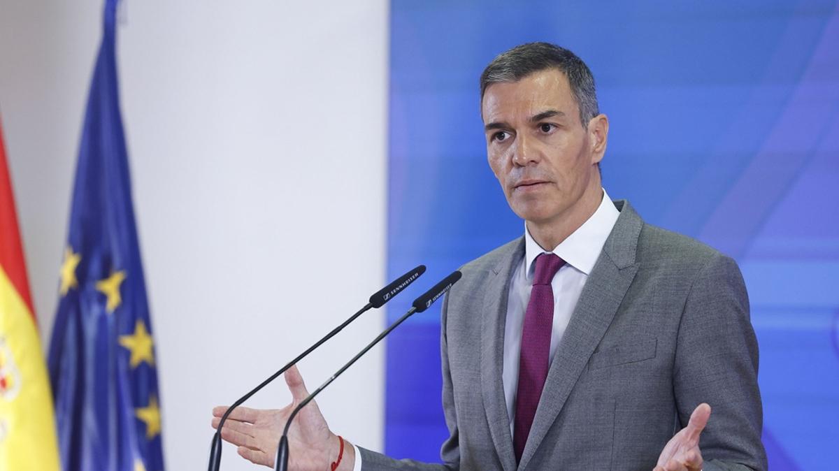 Pedro Sanchez spanya Babakan Filistin konferans fotoraflar resimleri