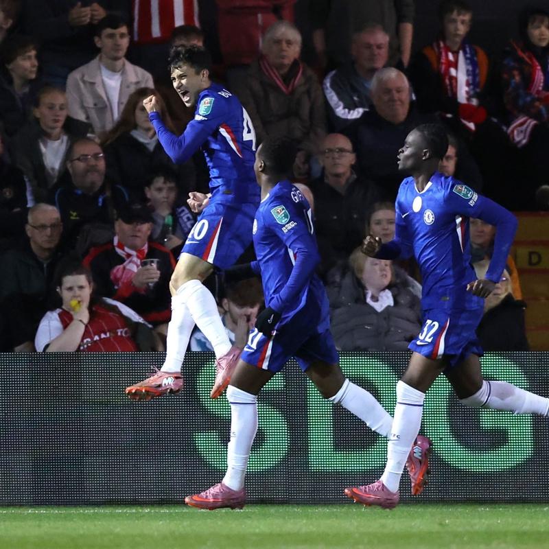 Chelsea kupada 2 golle turlad