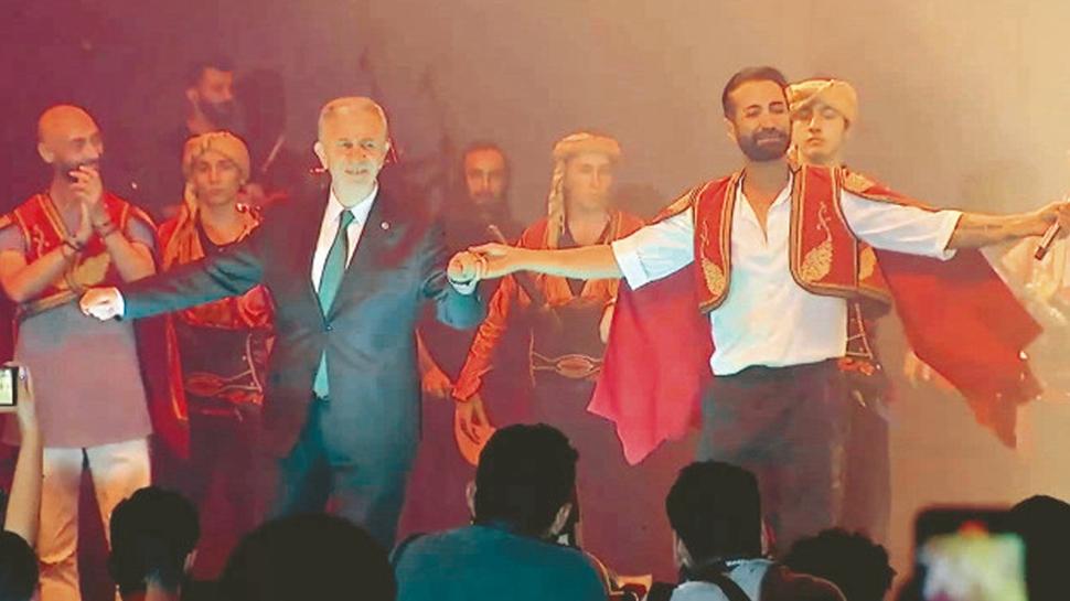 Konser paralar irketlere akt! Sanatlar ifadeye arlyor