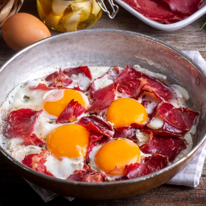 Sofralarn ba tac yumurta nasl pimelidir?