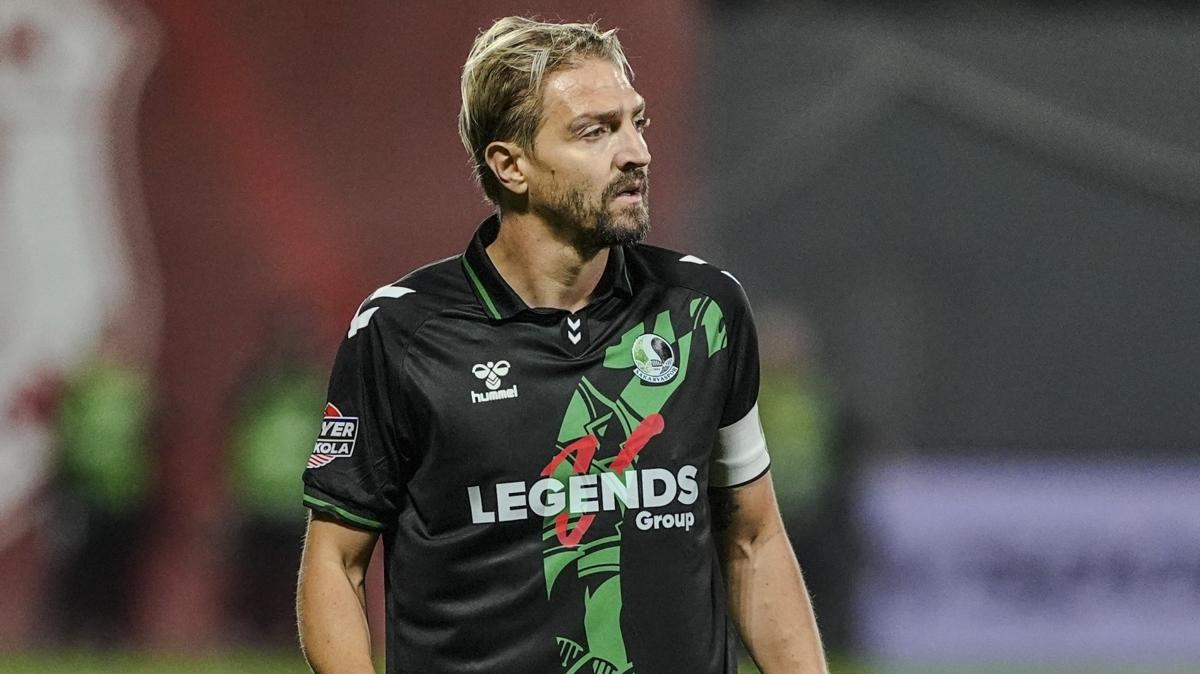 caner erkin sakaryaspor trendyol 1. lig fotoraflar resimleri