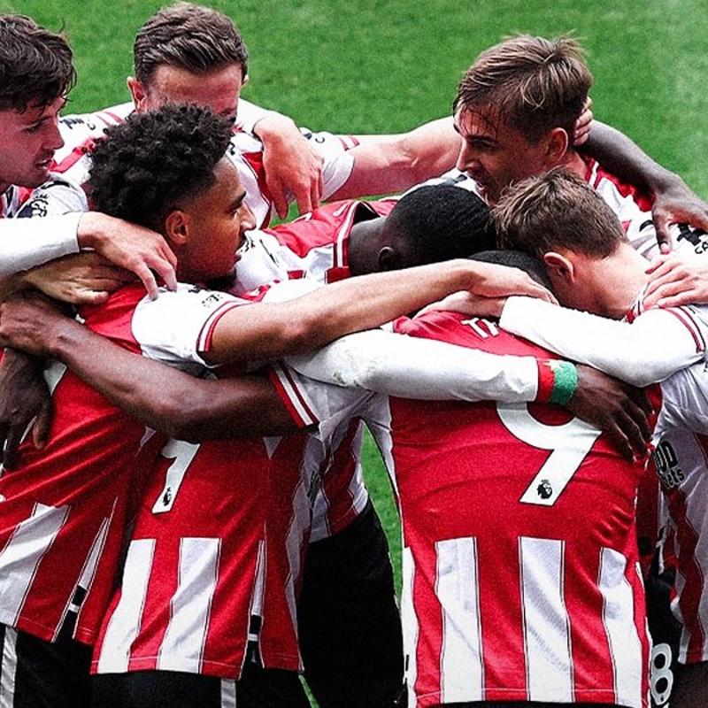 Brentford'dan Manchester United'a ar darbe