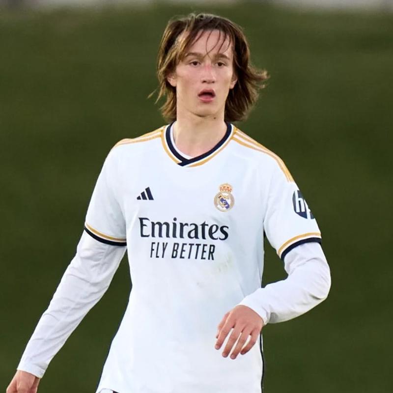 Real Madrid'de savunmaya altyapdan takviye