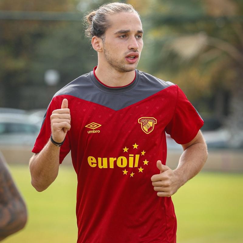 G�ztepe'de Ba�ak�ehir mesaisi ba�lad�