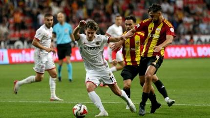 Genlerbirlii 9 kii kald deplasmandan 1 puanla dnd