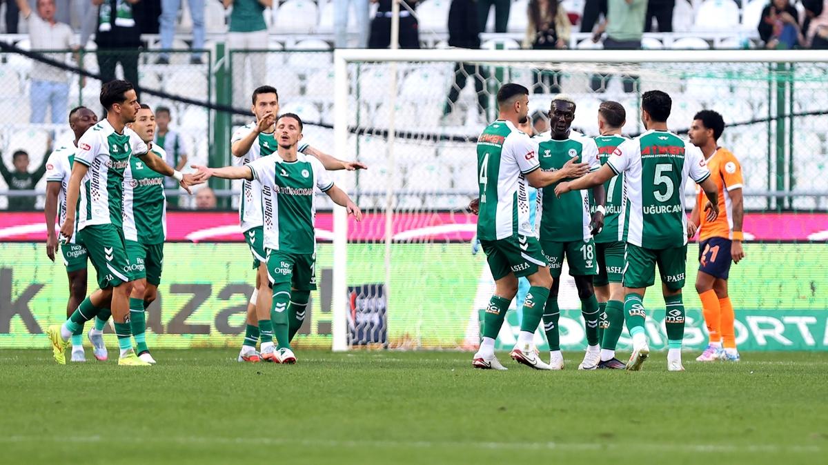 Konyaspor Super Lig Basaksehir fotoraflar resimleri