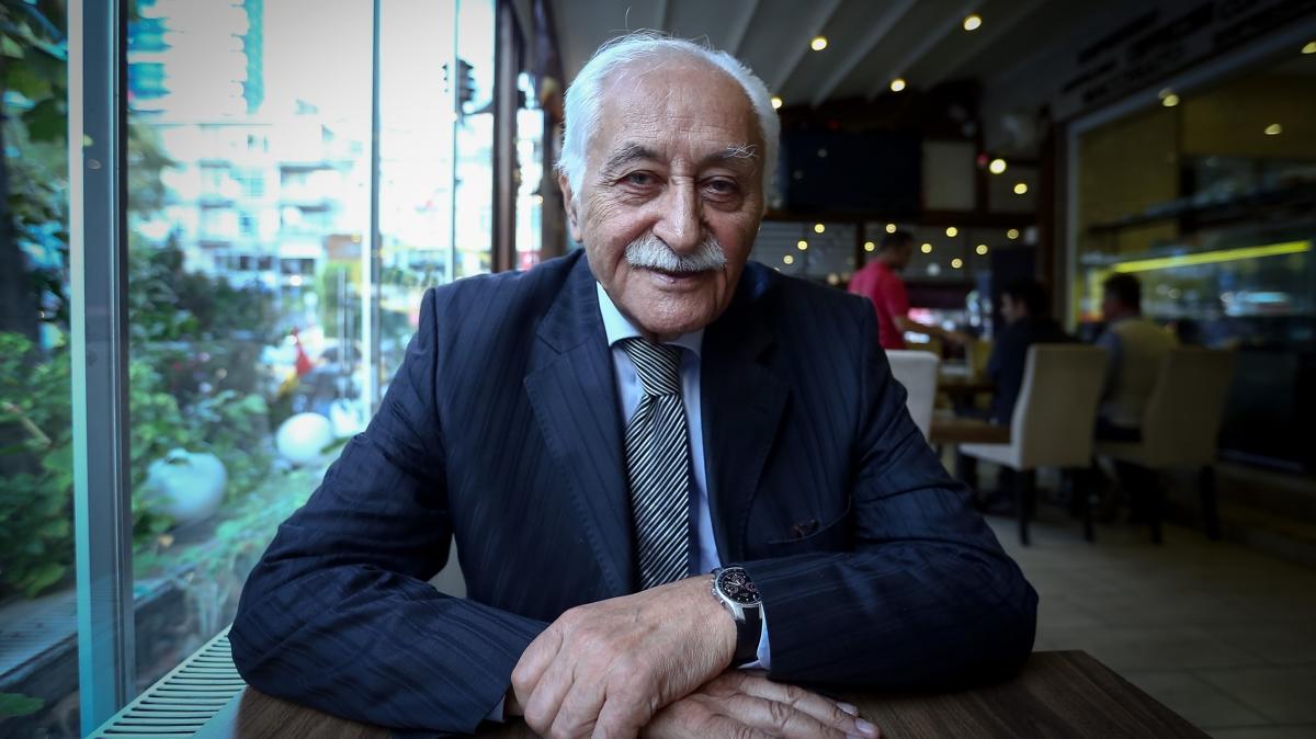 Yavuz Blent Bakiler air Yazar fotoraflar resimleri